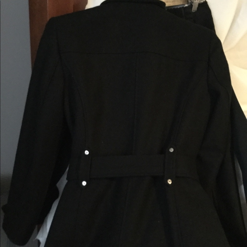 Jacket - Picture 6 of 7